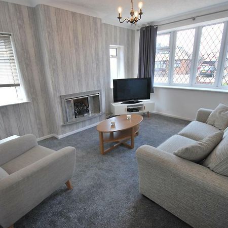 Belle'S Bungalow Villa Cleveleys Kültér fotó