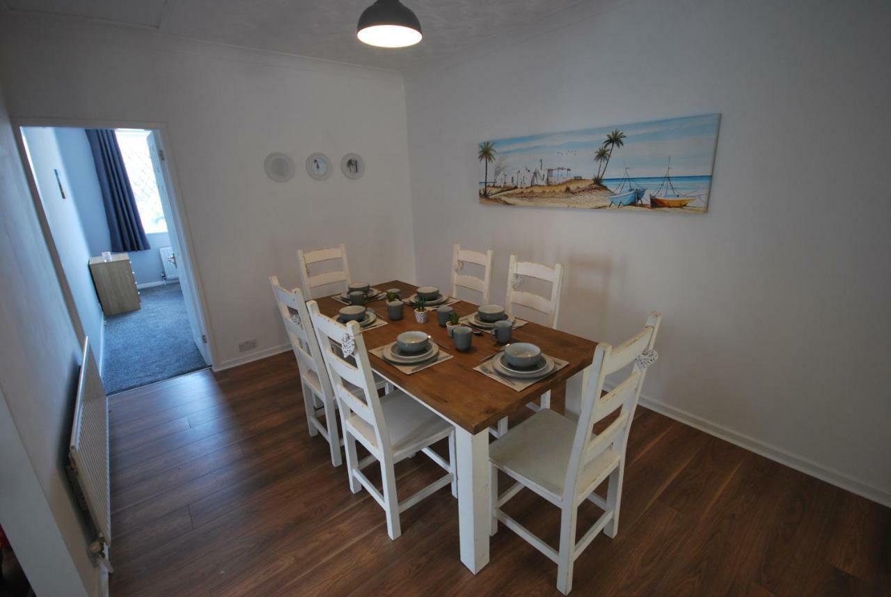 Belle'S Bungalow Villa Cleveleys Kültér fotó