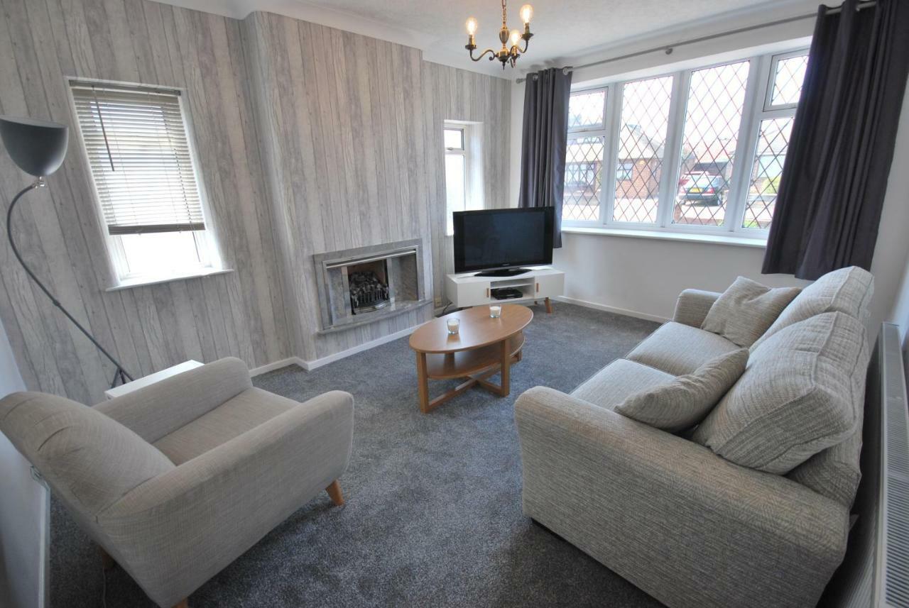 Belle'S Bungalow Villa Cleveleys Kültér fotó